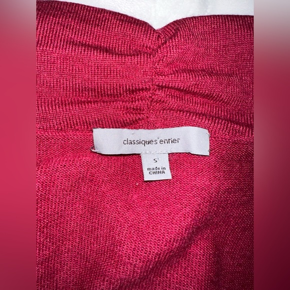 Beautiful gently loved Burgundy (thin) sweater. - Picture 3 of 4